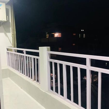 White Orchid, Unique & Stylish, Executive 2Bhk. Daire Guwahati Dış mekan fotoğraf